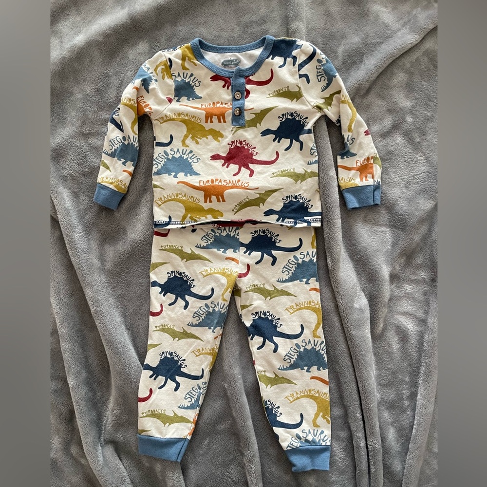 Mud Pie Dino PJs 🦕